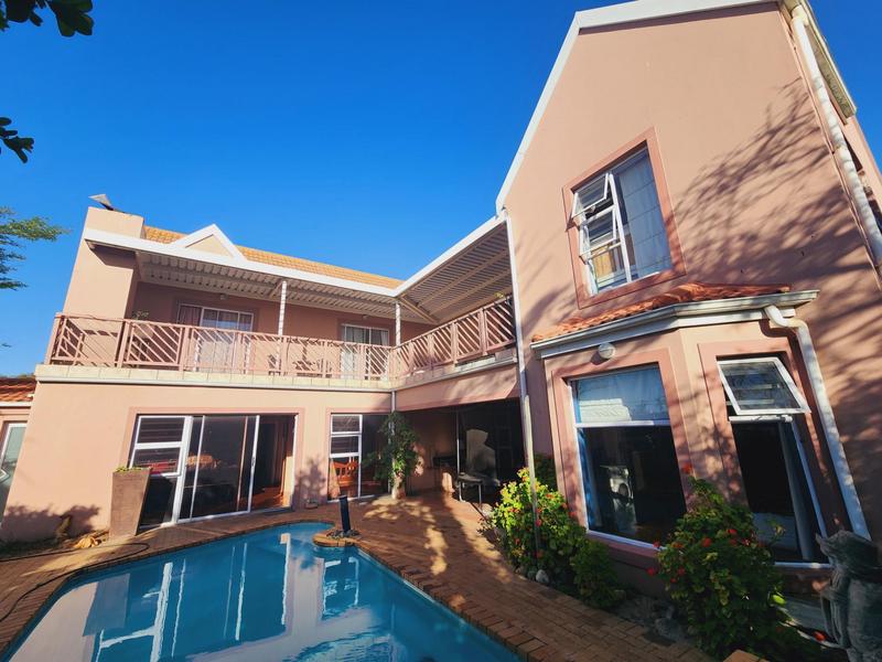 5 Bedroom Property for Sale in Parklands Western Cape